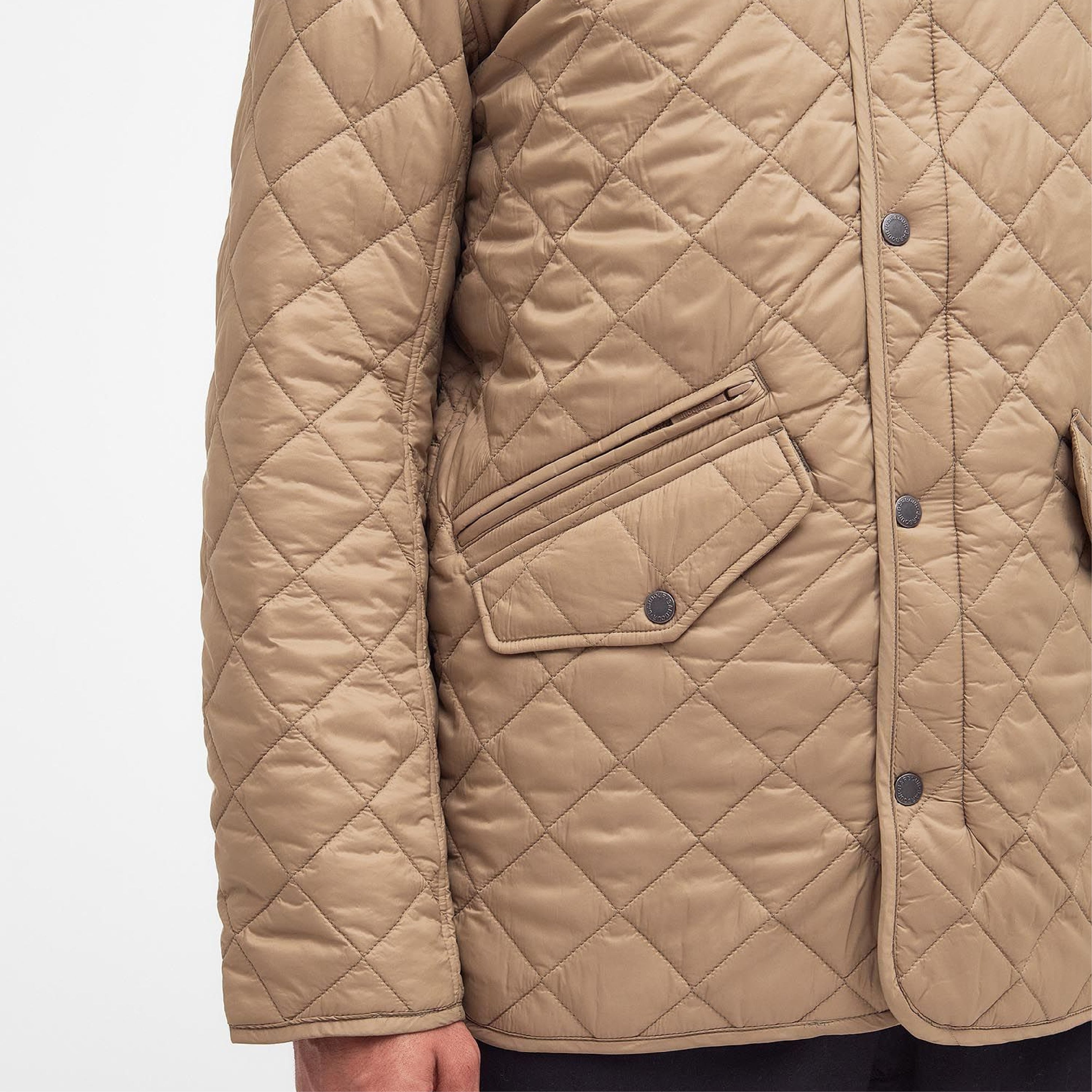 Barbour Modern Chelsea Qult Sand#Color_Sand
